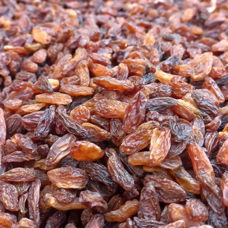 کشمش آفتابی  پاک شده بدون دم (پس کرایه)